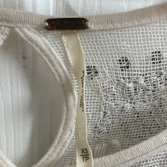 Free People Boho Yummy Slub Ivory Embellished Beaded Sequin Top Size XS - Picture 3 of 13